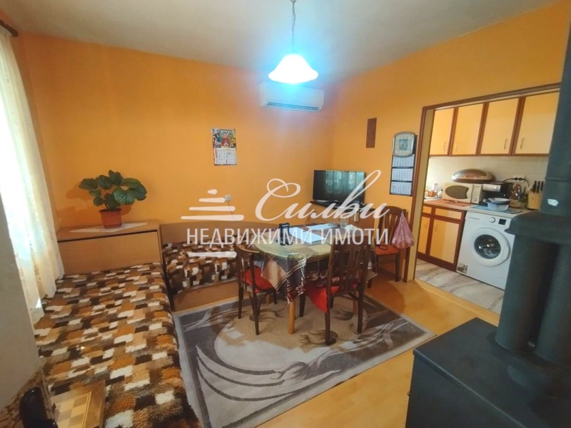 Продава  Къща област Шумен , с. Хан Крум , 86 кв.м | 74227636 - изображение [6]