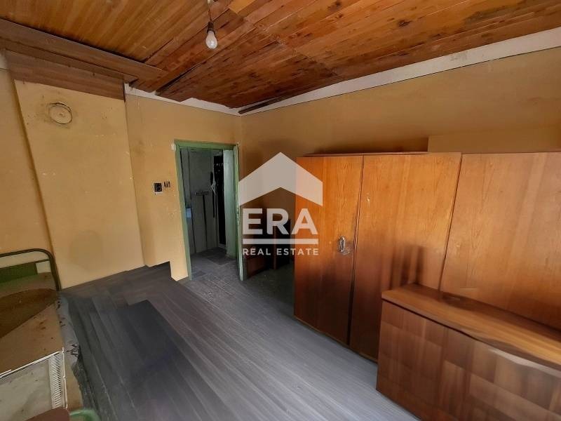 Продава КЪЩА, гр. Сапарева баня, област Кюстендил, снимка 8 - Къщи - 55011941