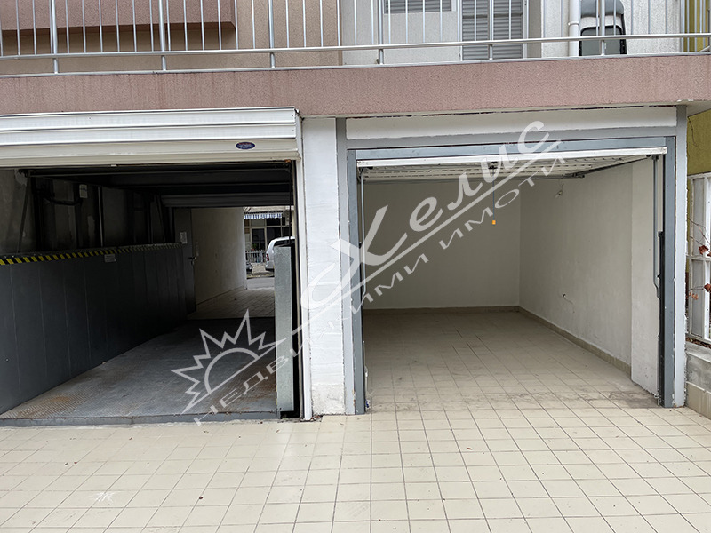 Продава ГАРАЖ, ПАРКОМЯСТО, гр. Бургас, Възраждане, снимка 3 - Гаражи и паркоместа - 53073666