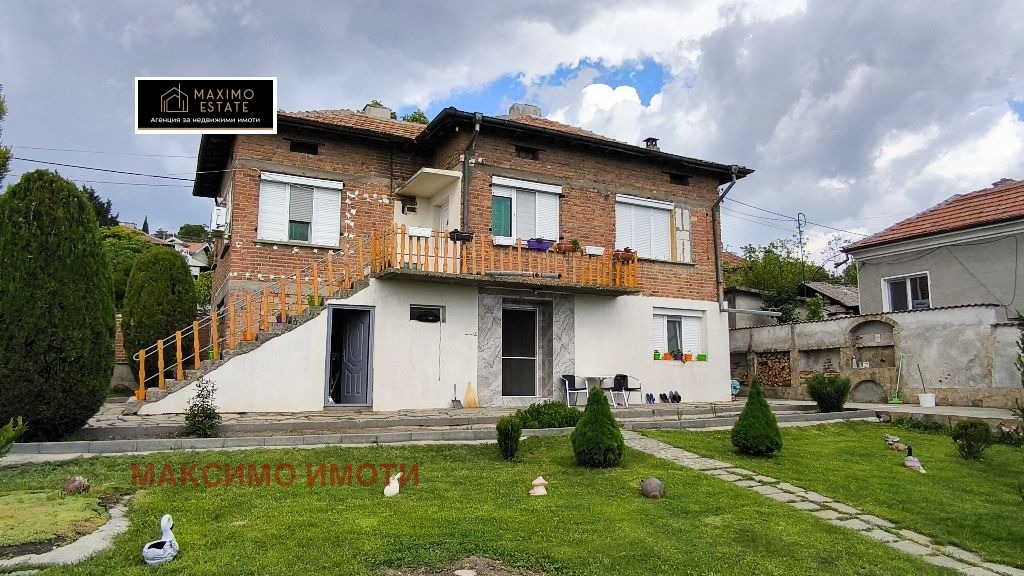 Продава КЪЩА, с. Хрищени, област Стара Загора, снимка 2 - Къщи - 53672176