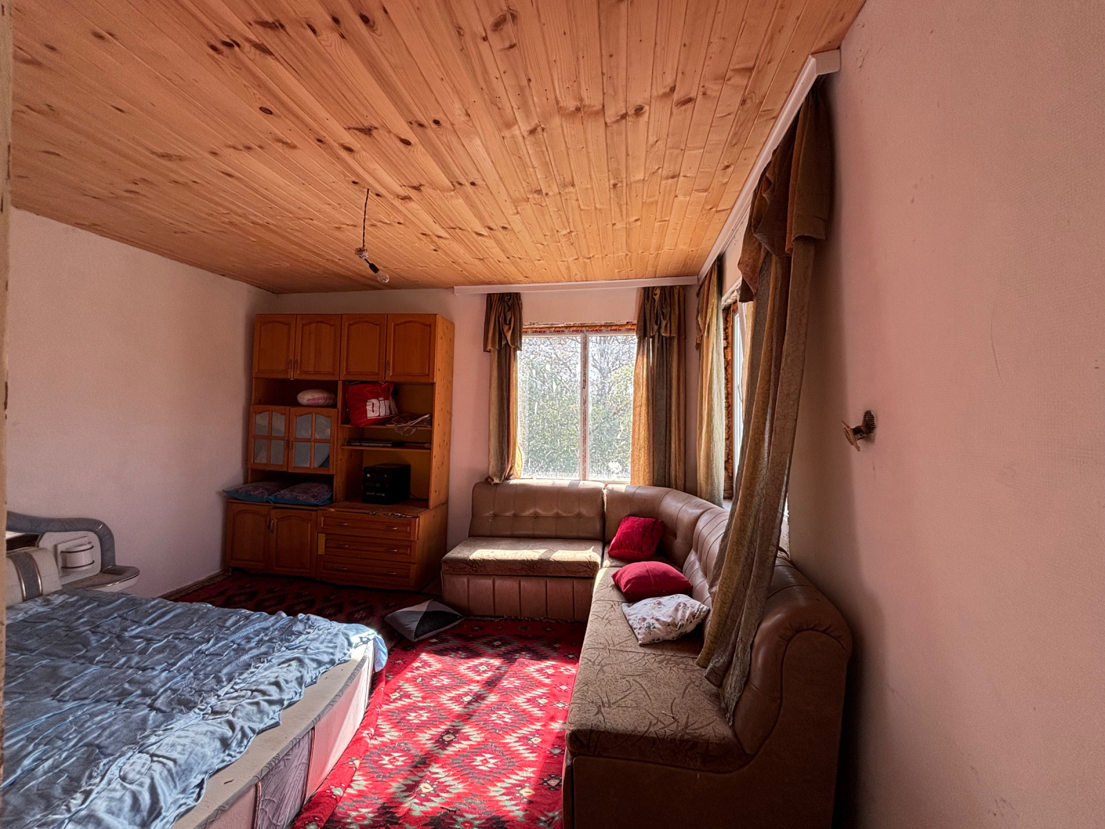 Продава КЪЩА, с. Равнище, област София област, снимка 11 - Къщи - 54350196