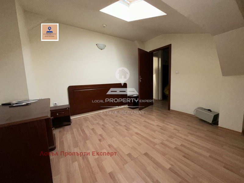 Продава МНОГОСТАЕН в област Благоевград, гр. Банско - 130 кв.м / 100 000 € » 195 583.00 лв., Локъл Пропърти Експерт
