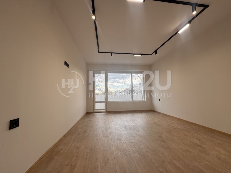 Продава 4-СТАЕН, гр. Варна, Чайка