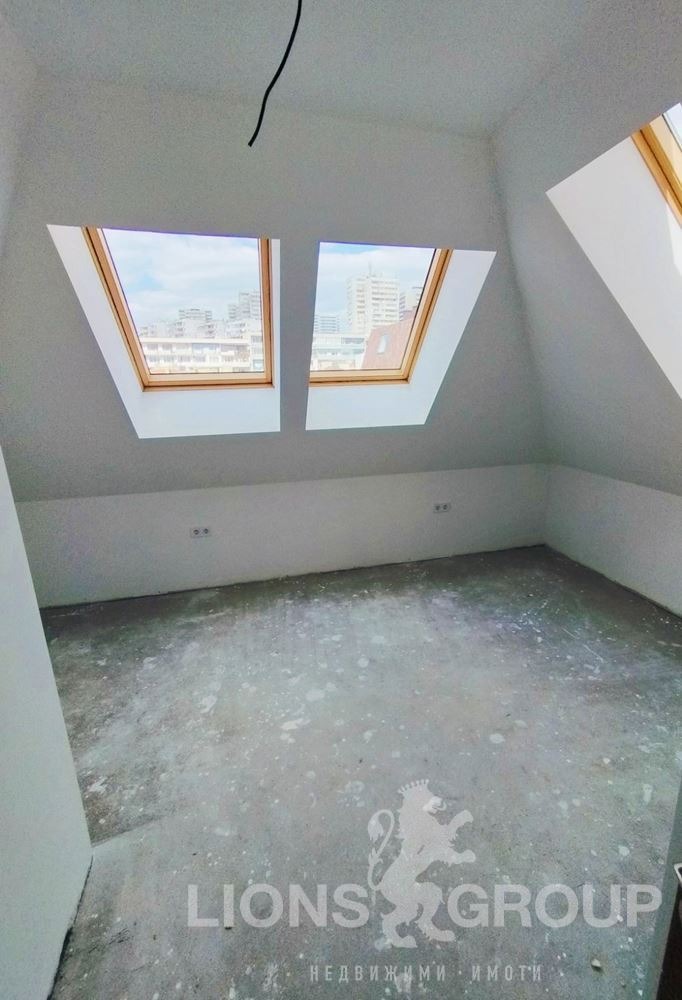 Продава  Мезонет град Варна , Левски 2 , 117 кв.м | 92838177 - изображение [8]
