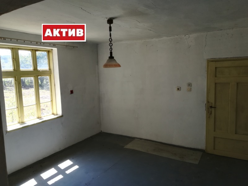 Продава КЪЩА, гр. Търговище, Боровец, снимка 4 - Къщи - 52748487