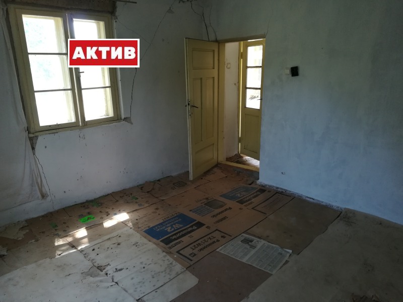 Продава КЪЩА, гр. Търговище, Боровец, снимка 3 - Къщи - 52748487