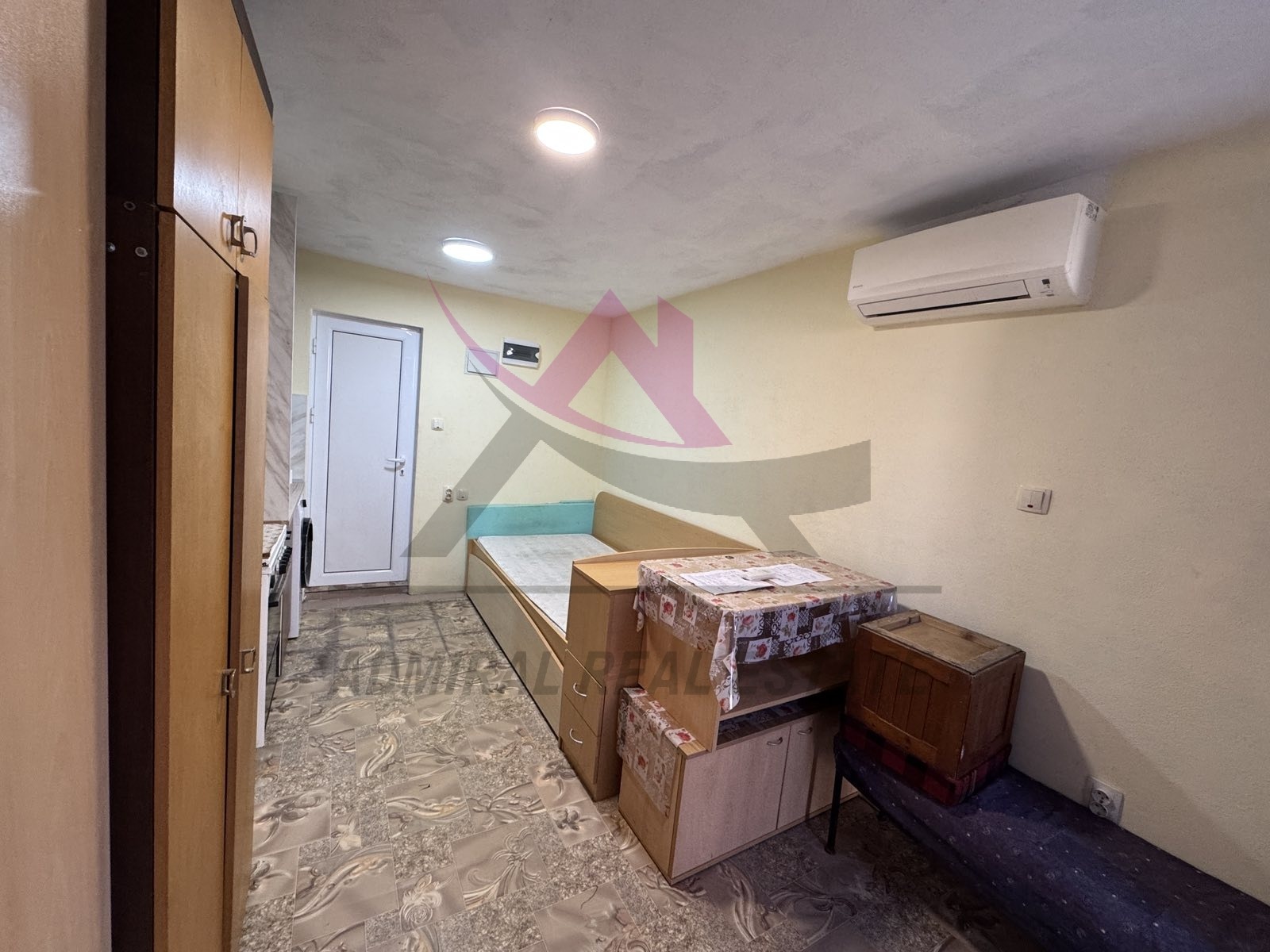 Продава 1-СТАЕН, гр. Варна, Бриз, снимка 3 - Апартаменти - 54506750
