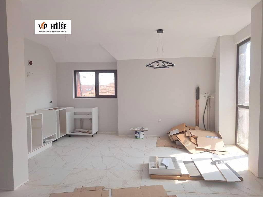 Продава 3-СТАЕН, гр. Пазарджик, Идеален център, снимка 2 - Апартаменти - 54021393