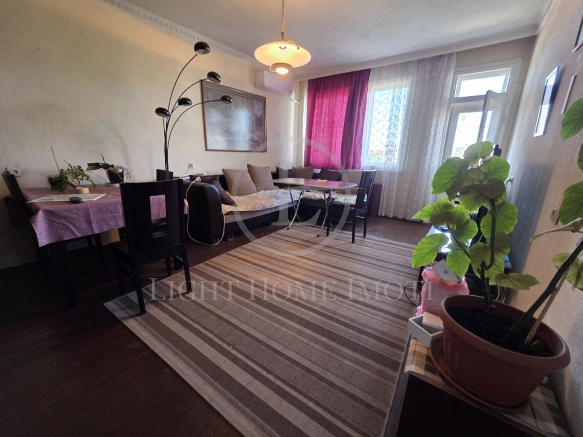 Продава 3-СТАЕН, гр. Хисаря, област Пловдив, снимка 2 - Апартаменти - 54215836