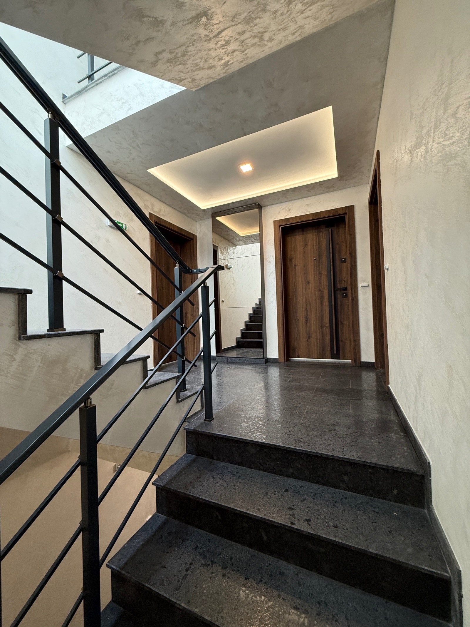 ������� 2-����� | Imot.bg � ����������� 12