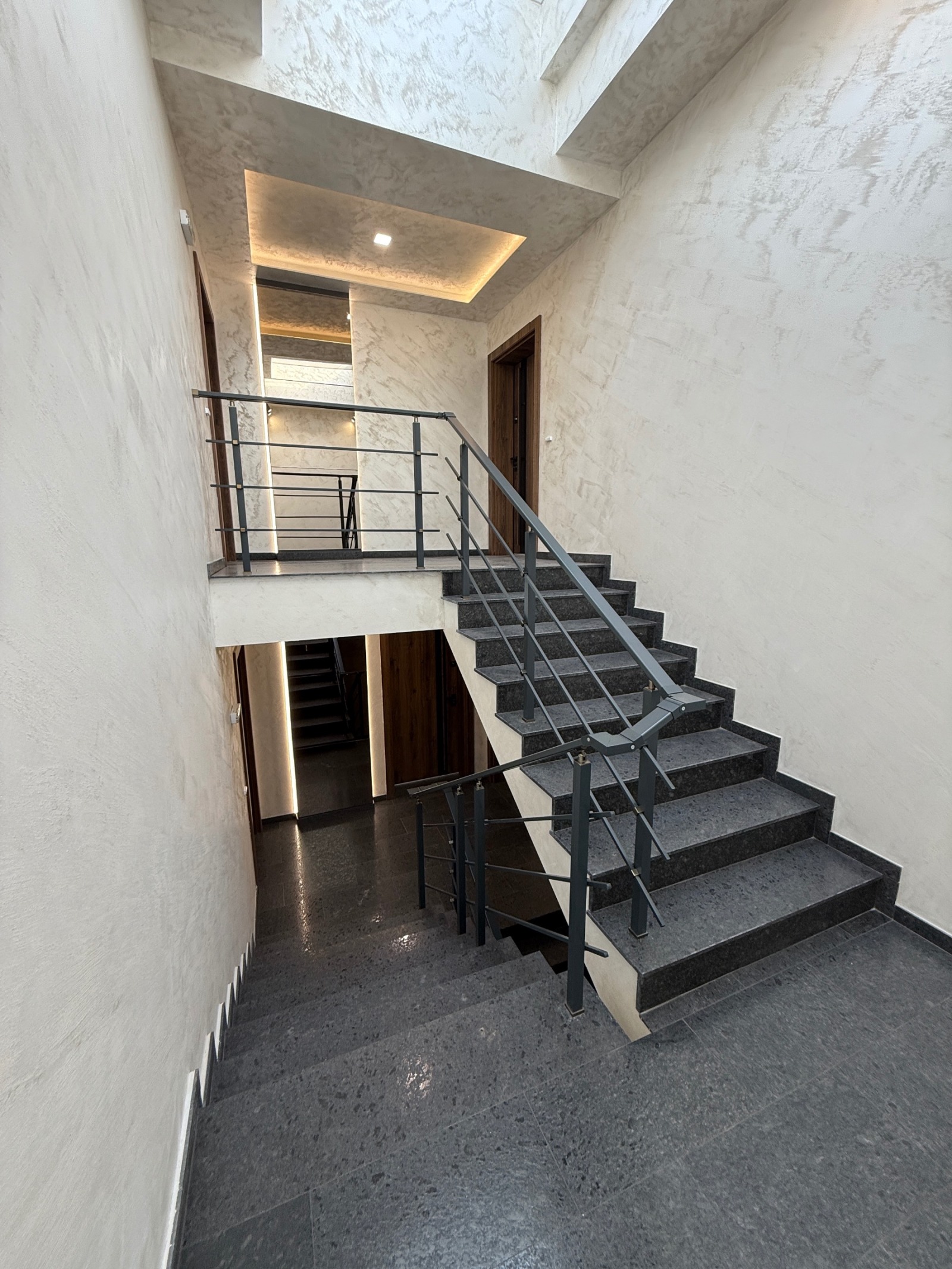 ������� 2-����� | Imot.bg � ����������� 17