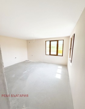 Продава къща град Русе Средна кула - [1] 