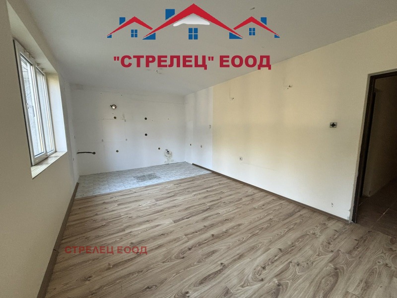 Продава 3-СТАЕН, гр. Добрич, Добротица - Варненска