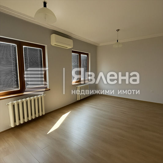 En venta  2 dormitorios Plovdiv , Trakiya , 86 metros cuadrados | 80724166 - imagen [8]