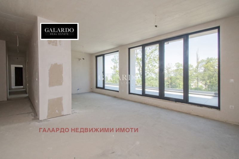 Продава 4-СТАЕН, гр. София, Бояна, снимка 5 - Aпартаменти - 48308006