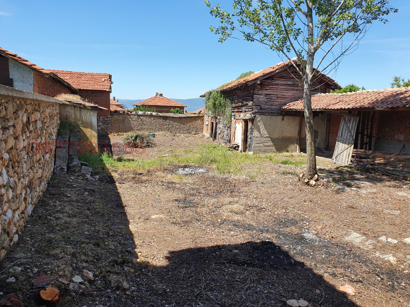 Продава КЪЩА, с. Смочево, област Кюстендил, снимка 12 - Къщи - 53353012