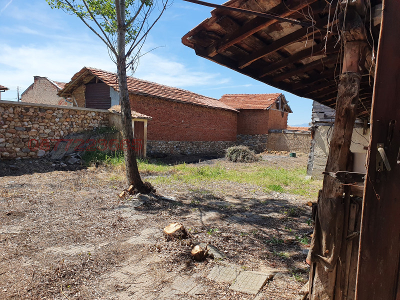 Продава КЪЩА, с. Смочево, област Кюстендил, снимка 10 - Къщи - 53353012