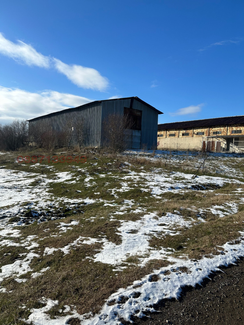 Продава СКЛАД, с. Хераково, област София област, снимка 3 - Складове - 53509554