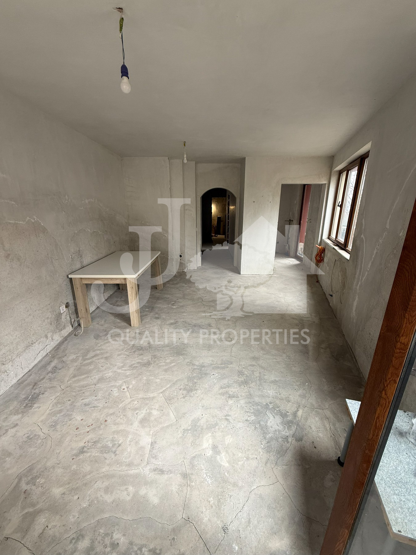 Продава 2-СТАЕН, гр. София, Бояна, снимка 2 - Апартаменти - 53984259