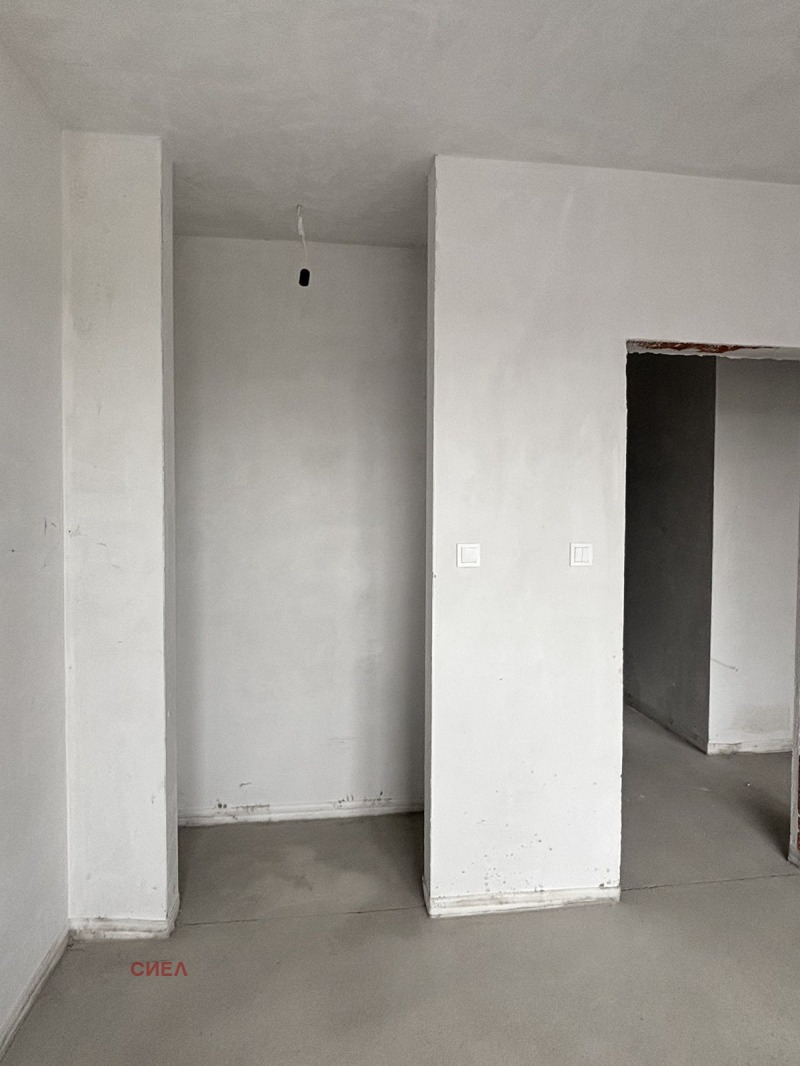 Zu verkaufen  2 Schlafzimmer Plowdiw , Komatewski wazel , 98 qm | 71386117 - Bild [5]