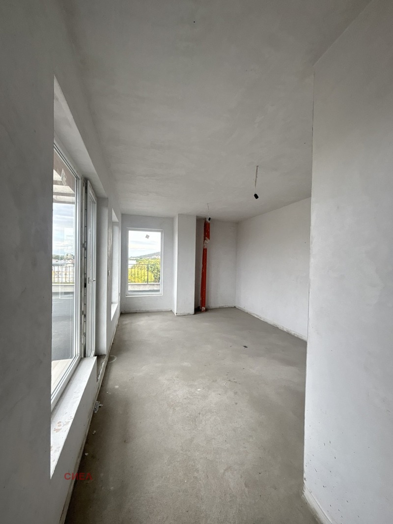 Zu verkaufen  2 Schlafzimmer Plowdiw , Komatewski wazel , 98 qm | 71386117