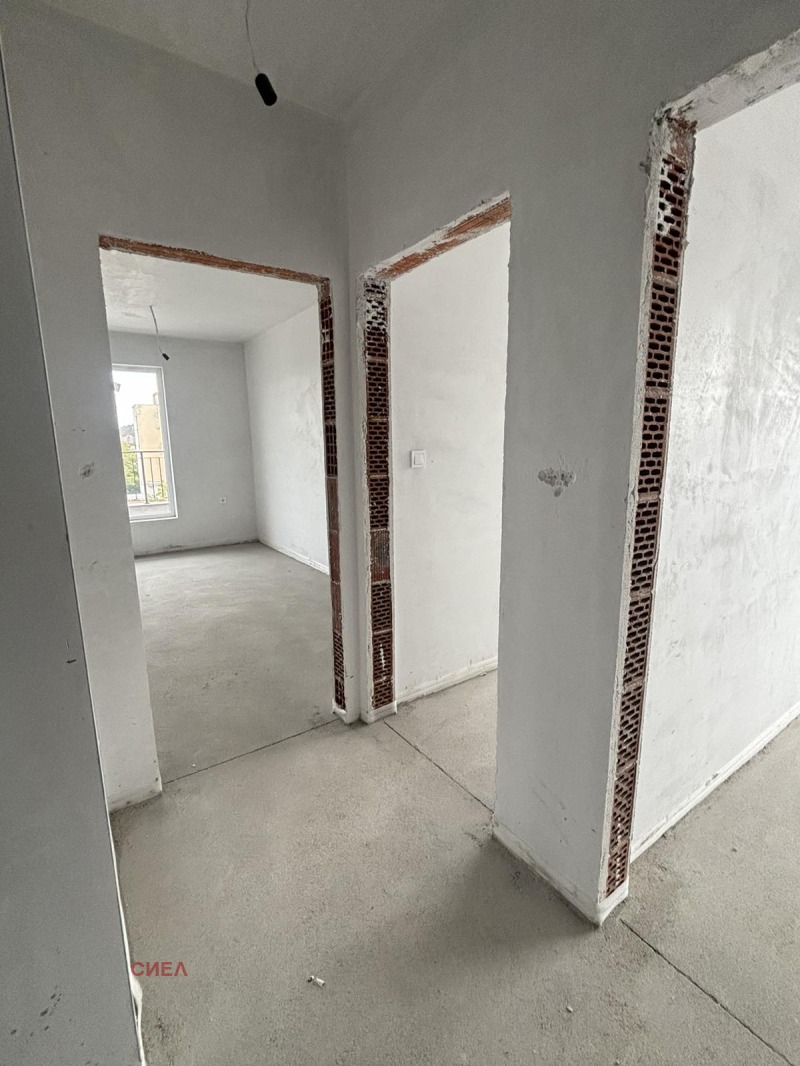 Zu verkaufen  2 Schlafzimmer Plowdiw , Komatewski wazel , 98 qm | 71386117 - Bild [4]