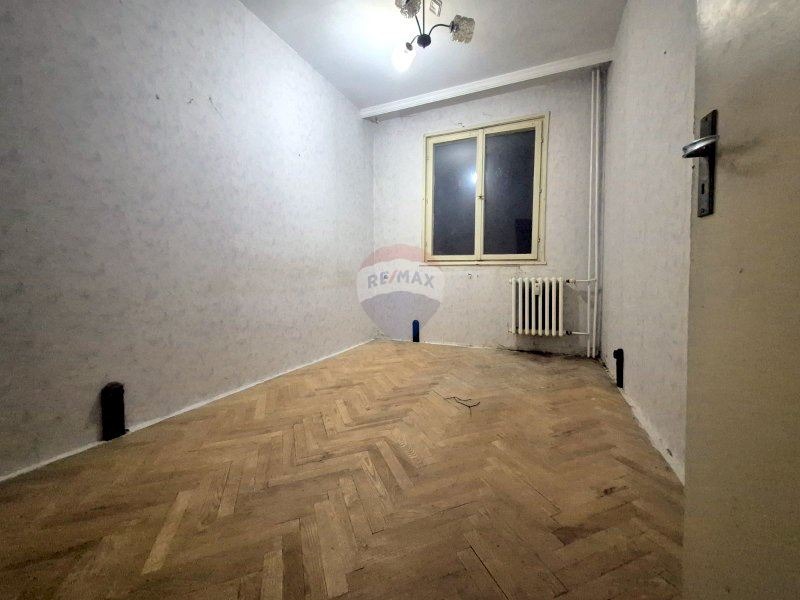 Продава 3-СТАЕН, гр. Варна, Младост 1, снимка 7 - Апартаменти - 52719142