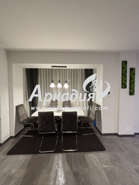 Продава 3-СТАЕН, гр. Пловдив, Кършияка