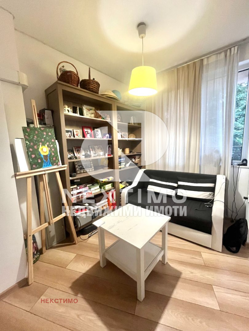 Продава  Многостаен град Пловдив , Въстанически , 180 кв.м | 37311423 - изображение [3]