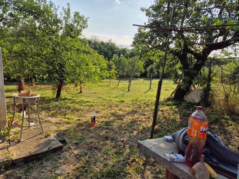 Продава КЪЩА, с. Баховица, област Ловеч, снимка 3 - Къщи - 52780590