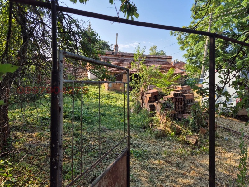 Продава КЪЩА, с. Баховица, област Ловеч, снимка 4 - Къщи - 52780590