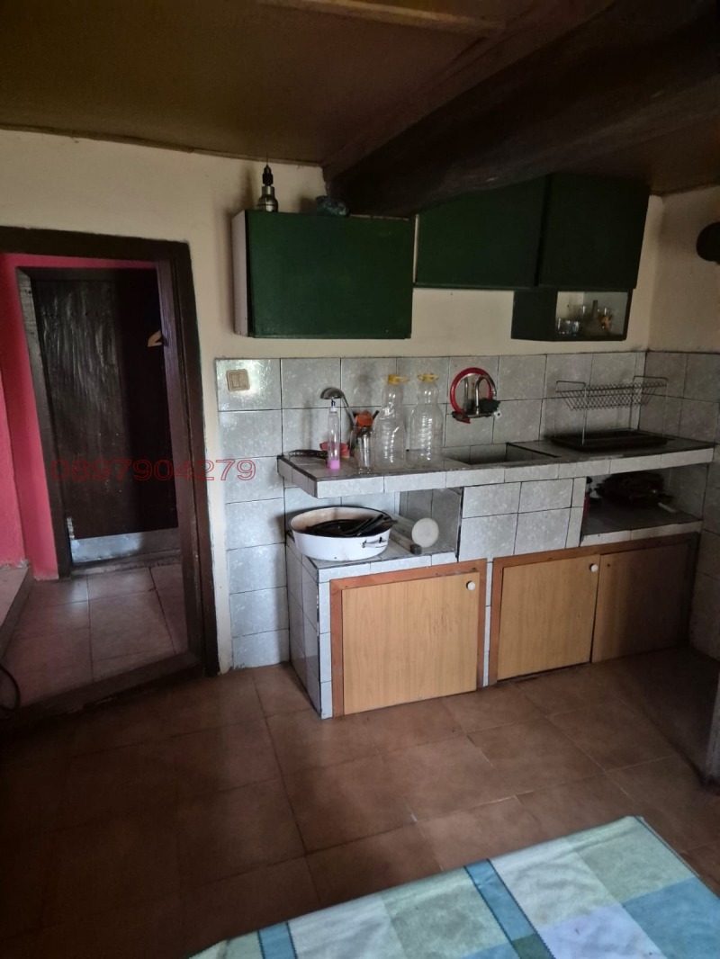 Продава КЪЩА, с. Баховица, област Ловеч, снимка 11 - Къщи - 52780590