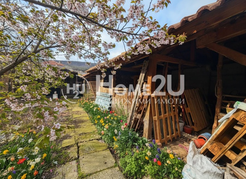 Продава КЪЩА, гр. Девня, област Варна, снимка 3 - Къщи - 53467595