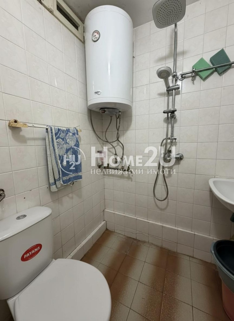 Продава КЪЩА, гр. Девня, област Варна, снимка 12 - Къщи - 53467595