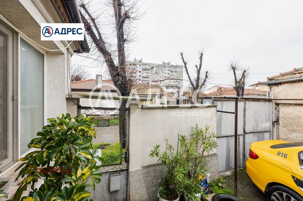 Продава КЪЩА, гр. Варна, Автогара, снимка 16 - Къщи - 54080554