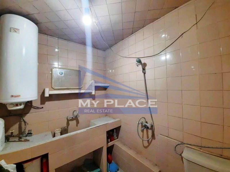 Продава 4-СТАЕН, гр. Шумен, Център, снимка 9 - Апартаменти - 53044965