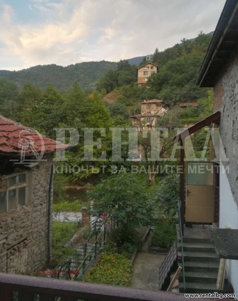 Продава  Къща област Пловдив , с. Бачково , 170 кв.м | 34855983 - изображение [2]