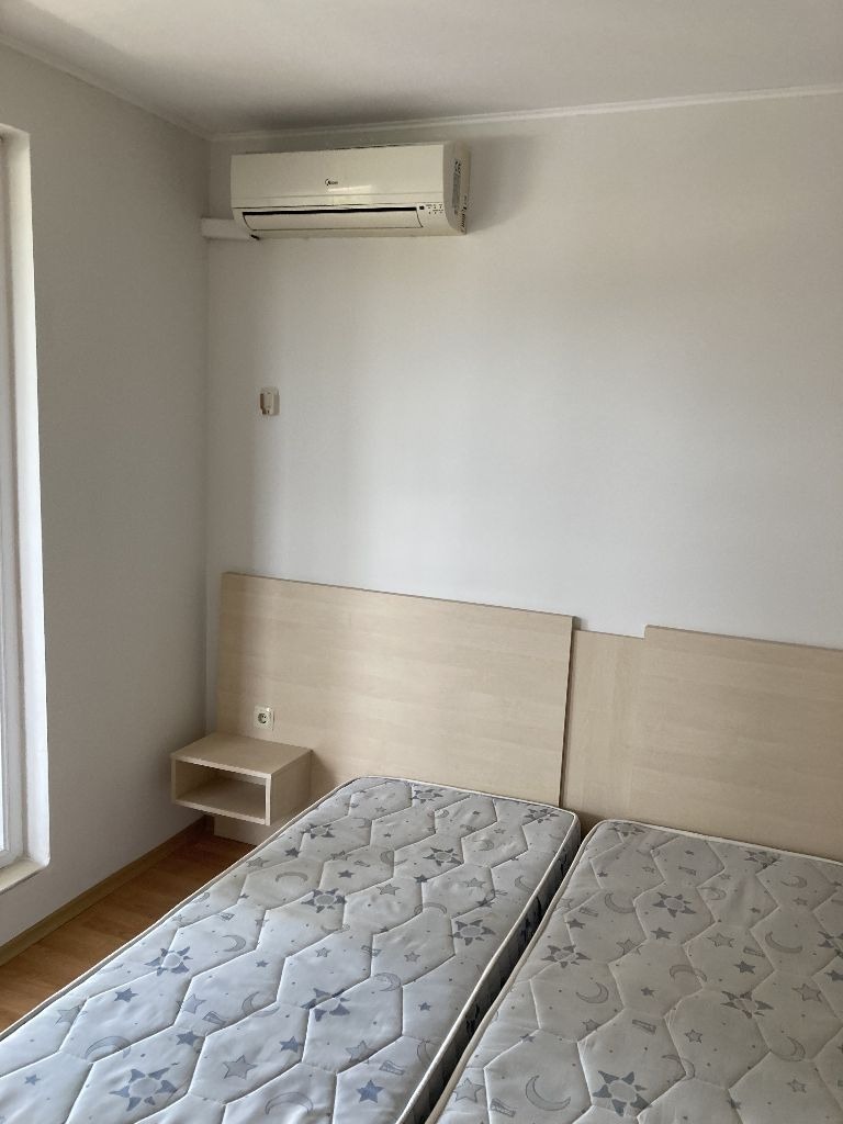 Продава ВИЛА, с. Рогачево, област Добрич, снимка 12 - Вили - 54210102