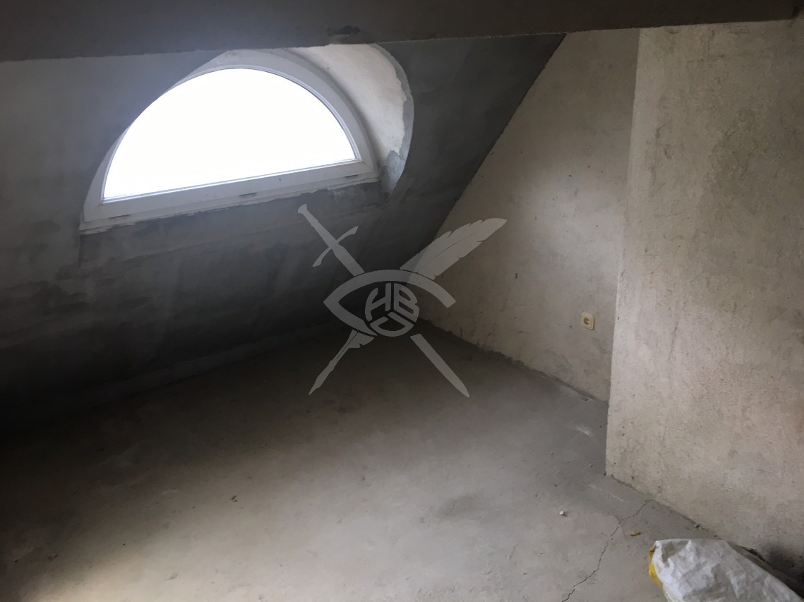 Продава МЕЗОНЕТ, гр. Бургас, Братя Миладинови