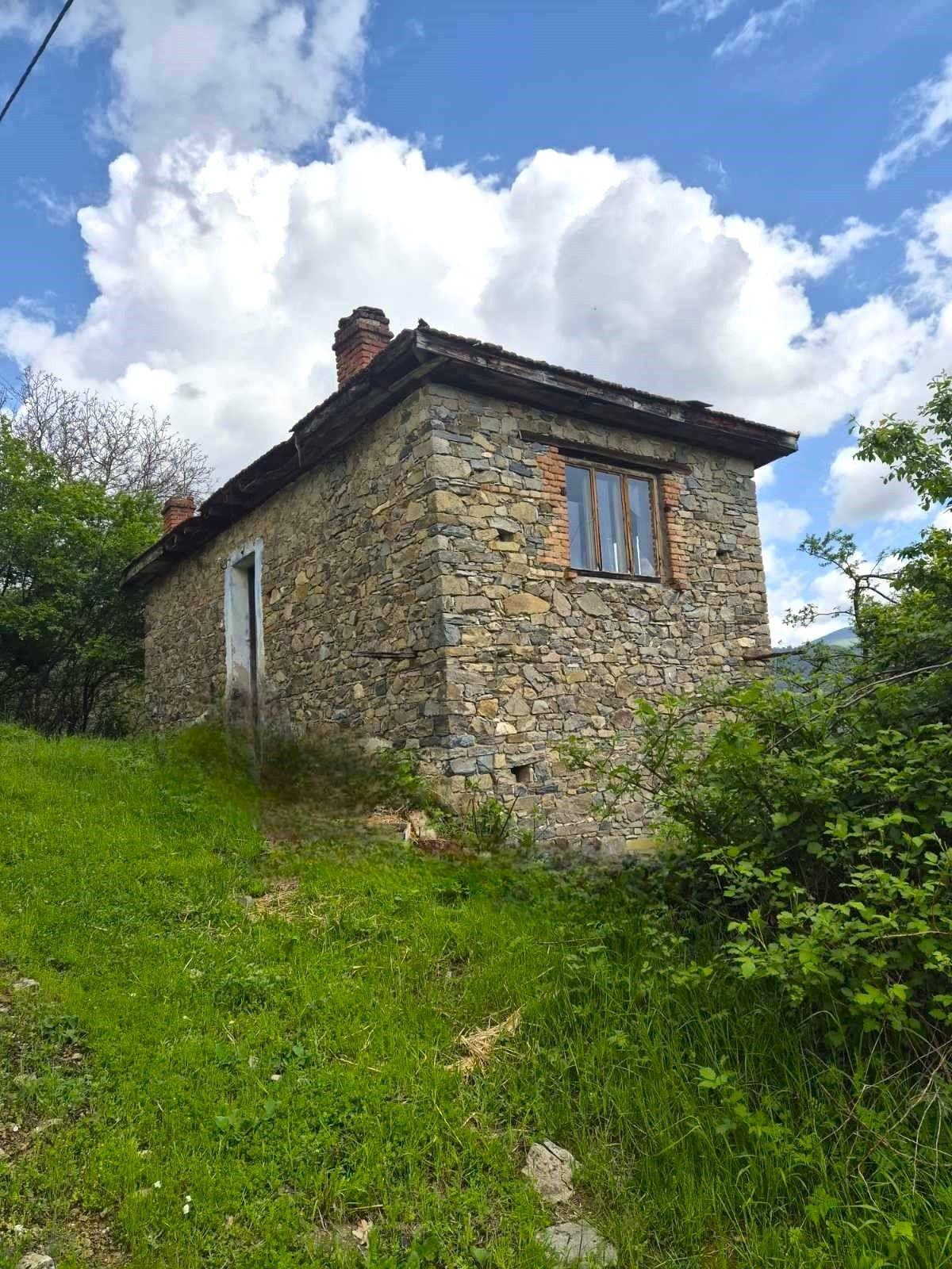 Продава КЪЩА, с. Крушово, област Пловдив
