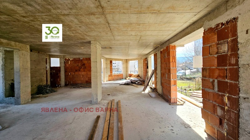 Продава 3-СТАЕН в град Варна, Аспарухово - 120 кв.м / 170 000 € » 332 491.10 лв., ЯВЛЕНА - ОФИС ВАРНА