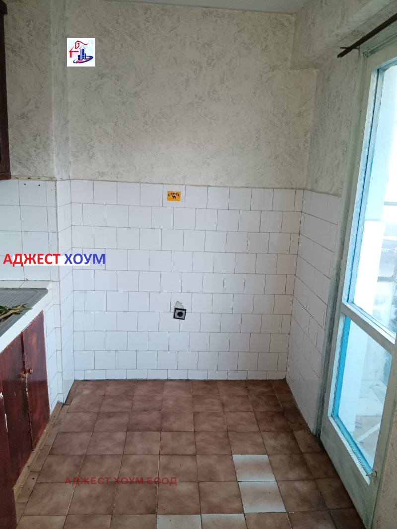 Продава 2-СТАЕН, гр. Шумен, Добруджански, снимка 5 - Aпартаменти - 48960539