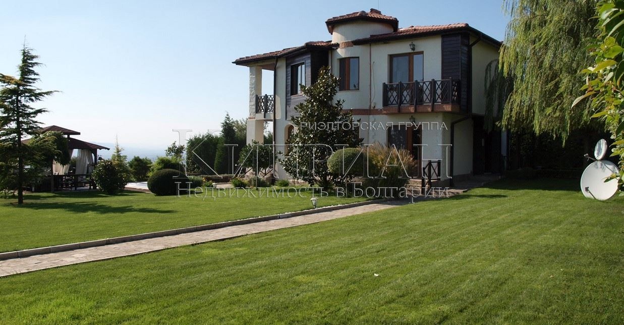Продава КЪЩА, с. Аврен, област Варна, снимка 2 - Къщи - 44544030