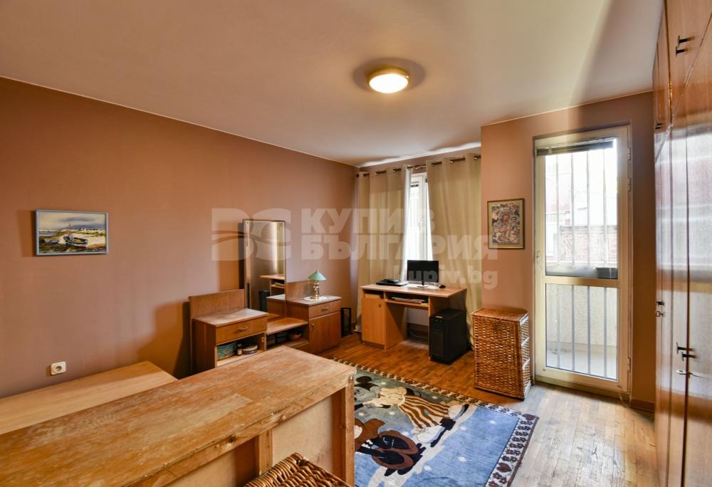 Продава КЪЩА, гр. Варна, Централна поща, снимка 5 - Къщи - 54299579
