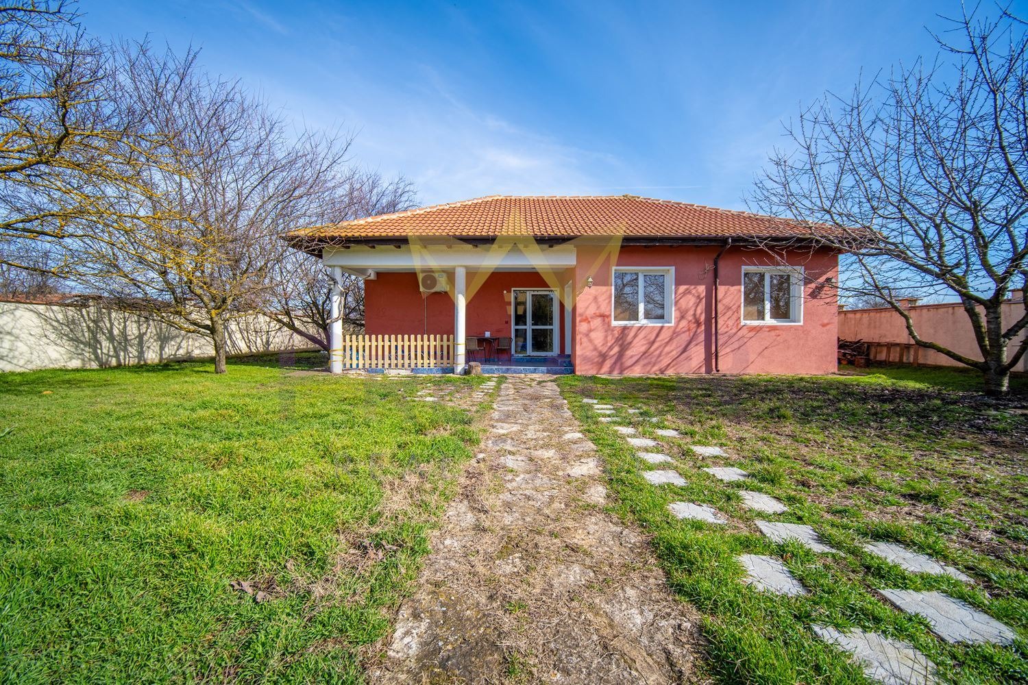 Продава КЪЩА, с. Соколово, област Добрич, снимка 9 - Къщи - 54749409