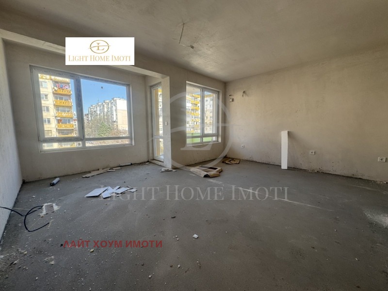 Na prodej  Studio Plovdiv , Južen , 50 m2 | 90619895