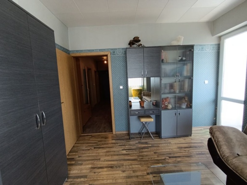 Продава  2-стаен град Русе , Дружба 3 , 63 кв.м | 99326029 - изображение [12]