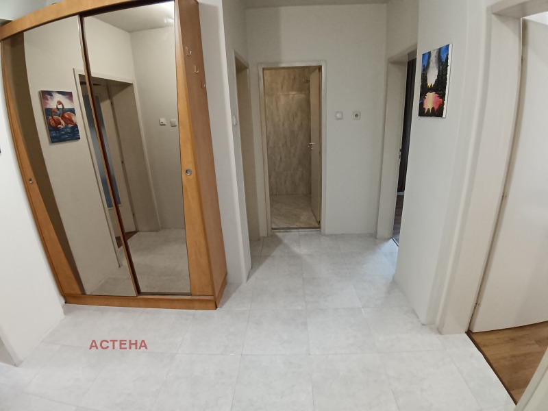 De vânzare  2 dormitoare Sofia , Poduiane , 124 mp | 36952385 - imagine [14]
