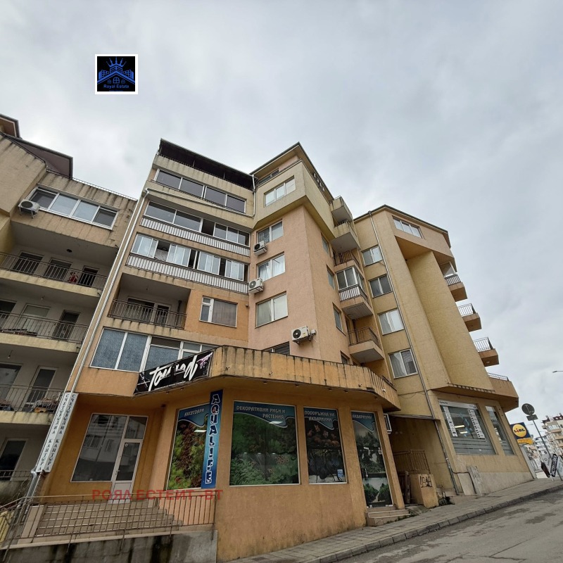 Продава 3-СТАЕН, гр. Велико Търново, Колю Фичето, снимка 4 - Апартаменти - 52707230