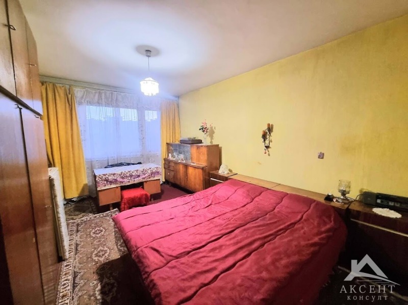 Продава 4-СТАЕН, гр. Перник, Изток, снимка 10 - Апартаменти - 52923291